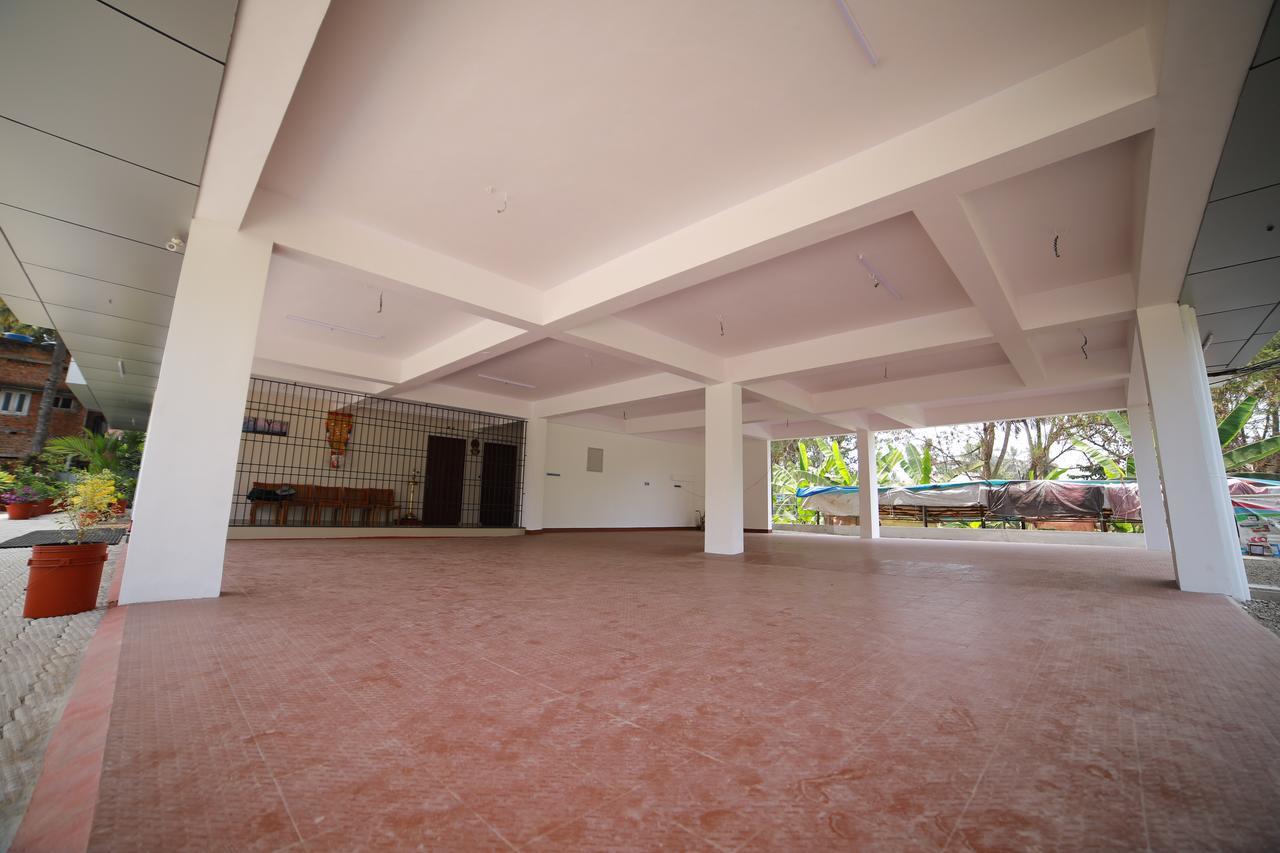 Indeevaram Residency Thiruvananthapuram Kültér fotó